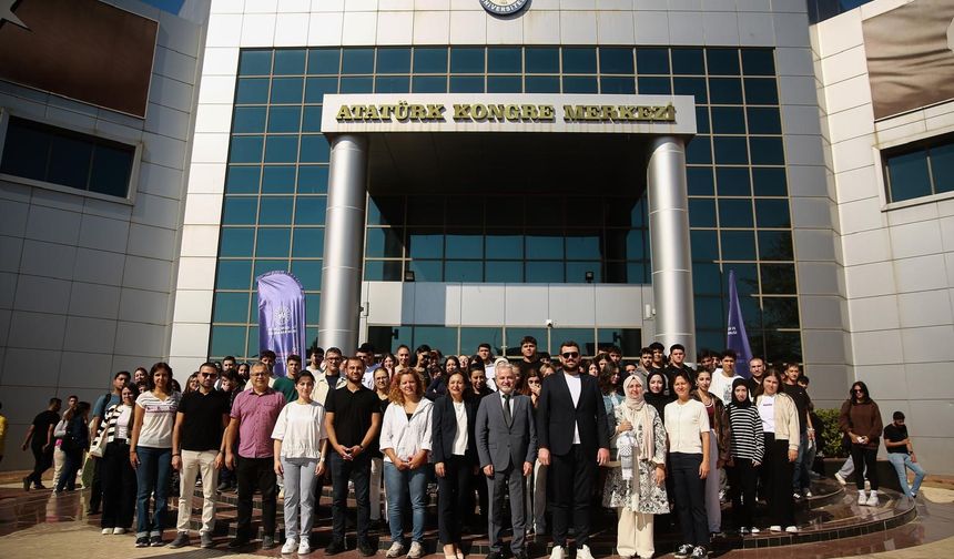 ADÜ’de Yeni Öğrencilere Yönelik Oryantasyon Programları Devam Ediyor