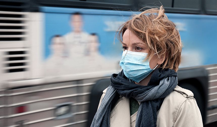 Profesör açıkladı: "3’lü salgın ülkemizde, dikkat olun"