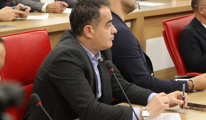 Koçarlı Belediye Başkanı Arıcı, Büyükşehir'den Geciken Ödemeleri Talep Etti