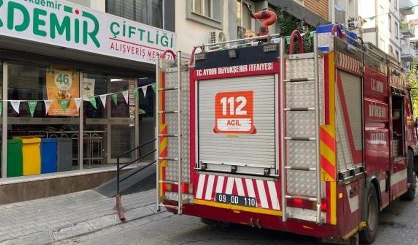 Efeler'de market yangını