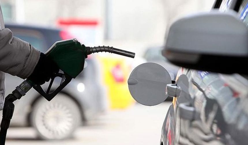 Benzine yine zam geliyor!