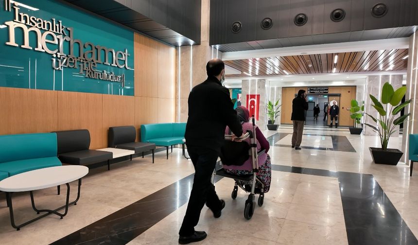 Aydın Şehir Hastanesi hastalara hizmet vermeye başladı