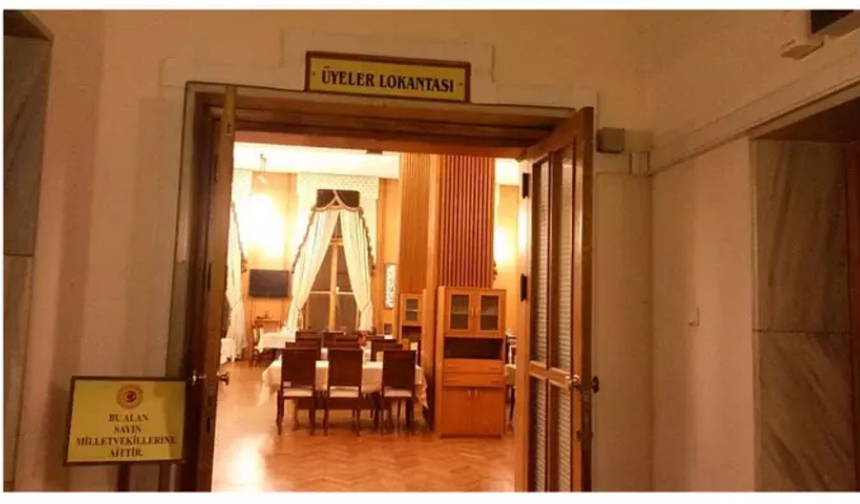 Meclis lokantasındaki stajyer kız çocuklarıyla ilgili korkunç iddia!