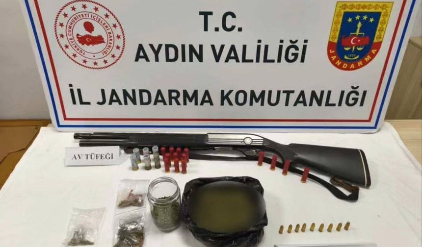 Efeler'de yasaklı madde ve ruhsatsız silah operasyonu