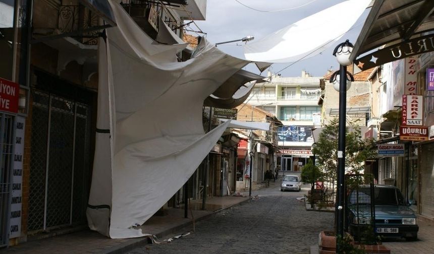 Aydın için sarı kodlu uyarı: Şiddetli fırtına kapıda