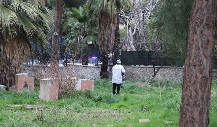 Katili, elindeki mavi poşet yakalattı