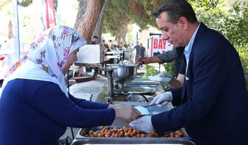 Efeler Belediyesi depremde hayatını kaybedenleri unutmadı