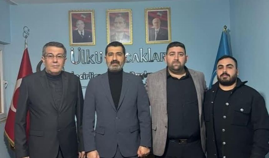 MHP yönetiminden İncirliova Ülkü Ocakları Başkanı'na hayırlı olsun ziyareti