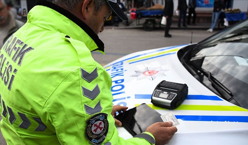 Trafik cezalarını artıran kanunda önemli gelişme!
