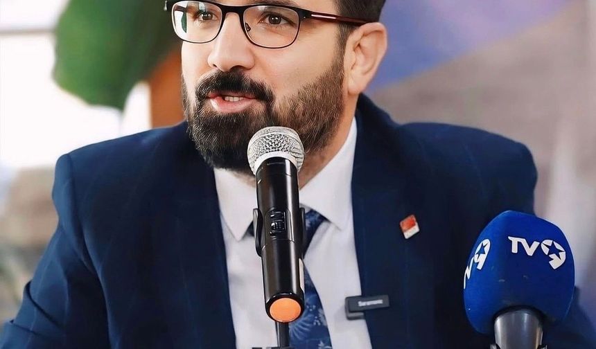 Akkentli Söke Belediyesi’nde yaşanan işçi kıyımına sert tepki gösterdi    “Söke halkının hakkına sahip çıktığı için hiç kimse işten çıkartılamaz”