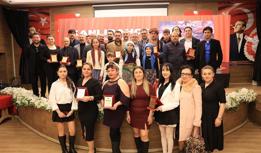 Kanlı Bahçe galası yoğun ilgi gördü