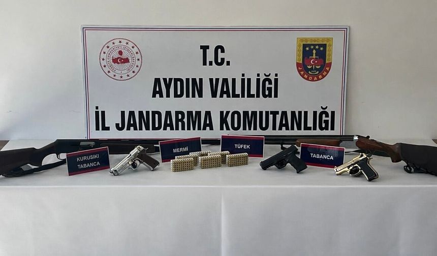 Didim’de ev ve iş yerlerinden cephanelik çıktı