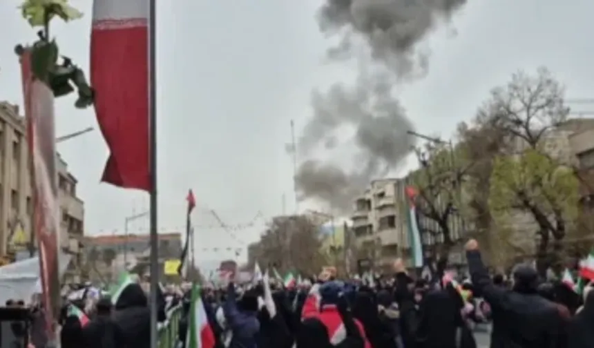 İsrail'den Tahran'daki miting alanı yakınına saldırı