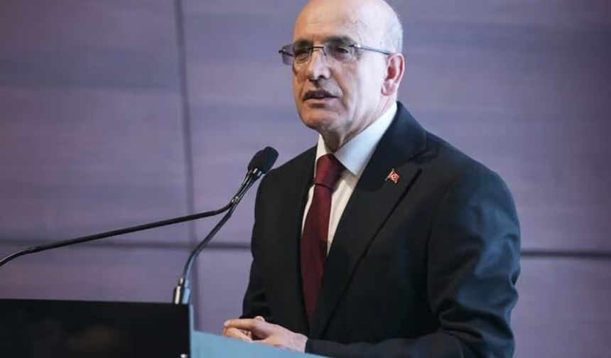 Mehmet Şimşek'ten petrol açıklaması
