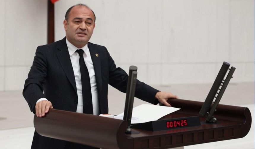 Özgür Karabat'tan, Ömer Günel’in gözaltına alınmasına sert eleştiri