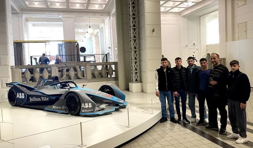 Yenipazarlı genç ustalar Avrupa'dan döndü