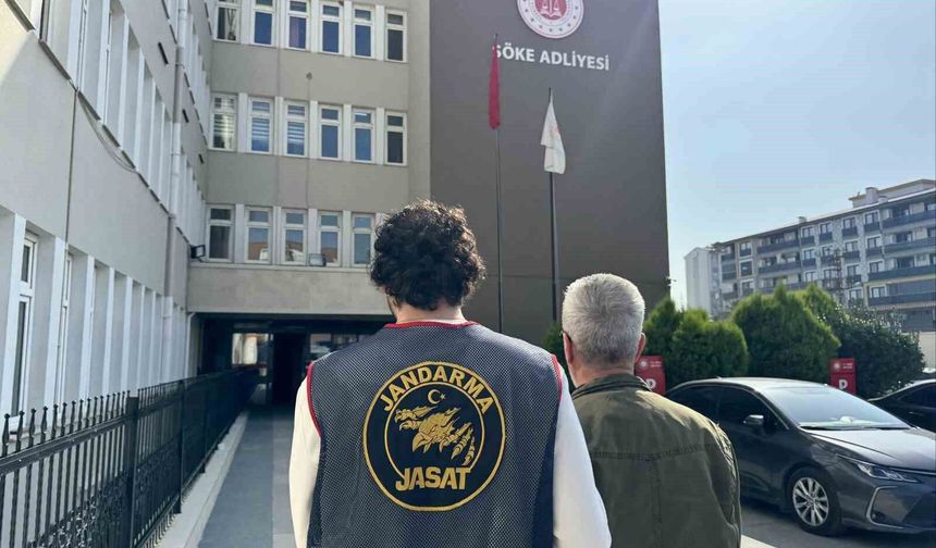 Çeşitli suçlardan aranan şahıslar jandarmadan kaçamadı