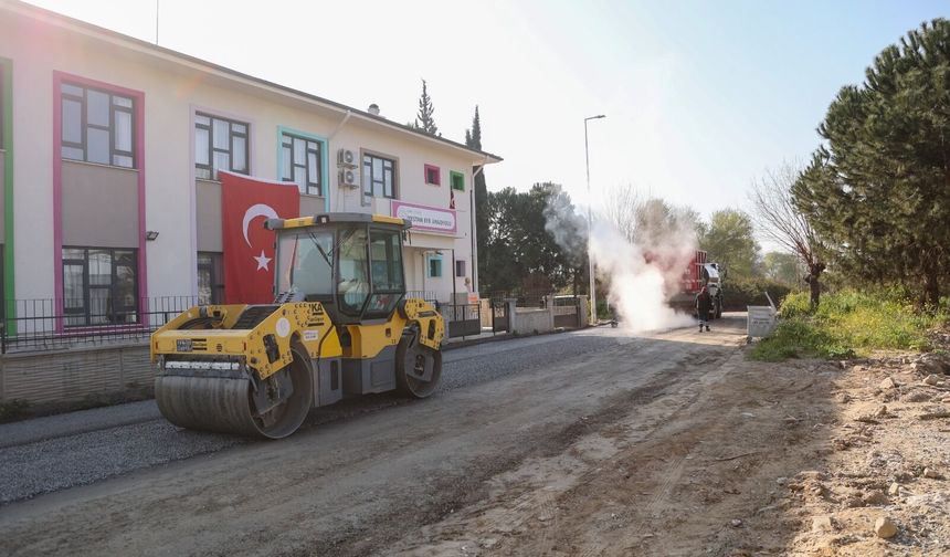 Efeler Belediyesi'nden Umurlu'da yol çalışması