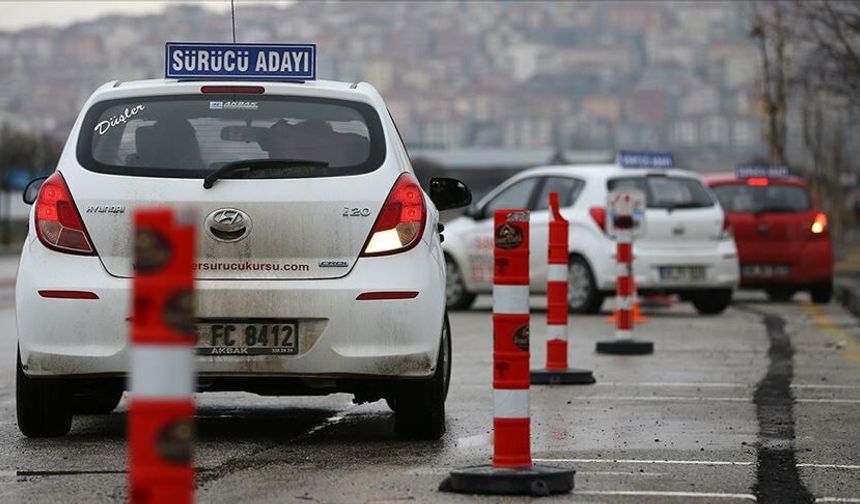Akaryakıt zamları sürücü kurslarını vurdu