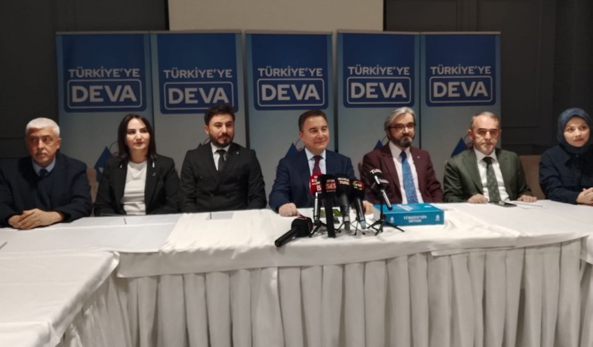 Babacan: Güvenin olmadığı yerde ekonomi düzelmez