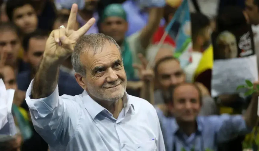 Pezeşkiyan'dan Türkiye açıklaması