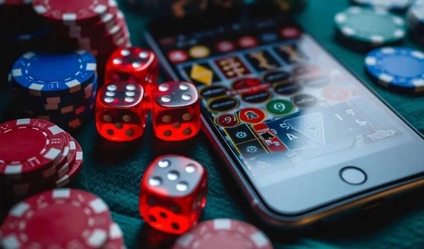 Yasa dışı bahis ve kumar oynayanlara hapis cezası!