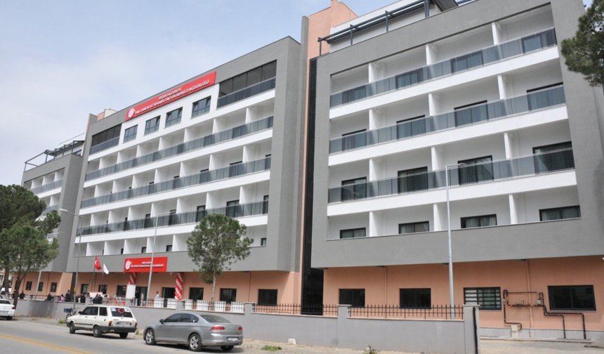 Yapımı tamamlanan Aydın Huzurevi ilk yaşlı kabulünü gerçekleştirdi