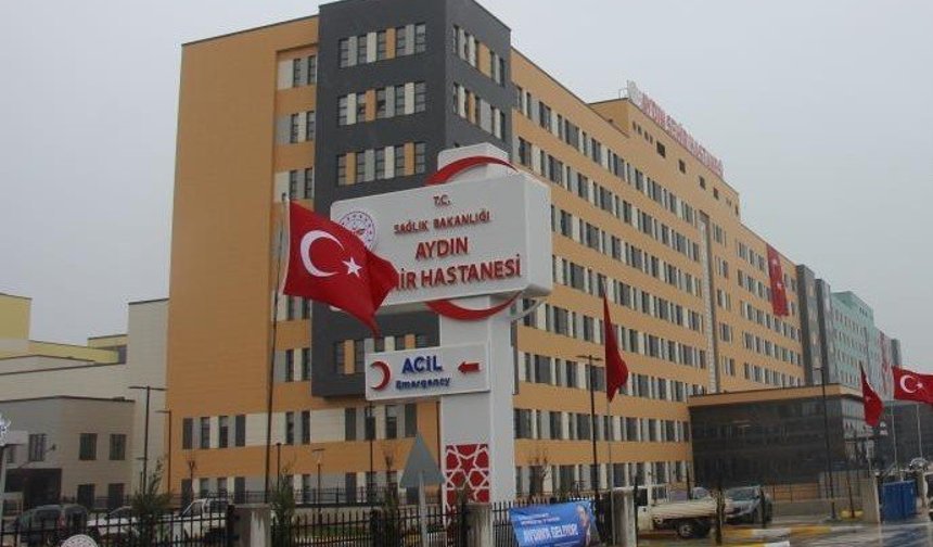 İncirliova'da kurusıkı tabancayla oynarken kendini yaraladı