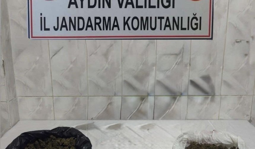 Nazilli'de araçta yasaklı madde ve ruhsatsız silah ele geçirildi