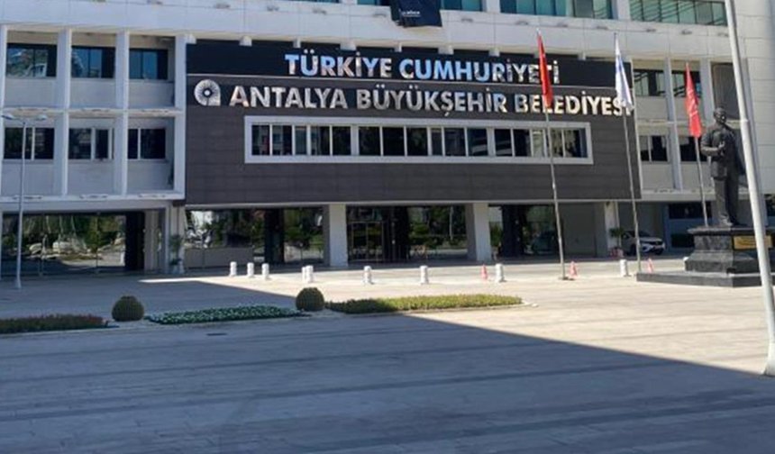 Antalya Büyükşehir davasında ara karar çıktı