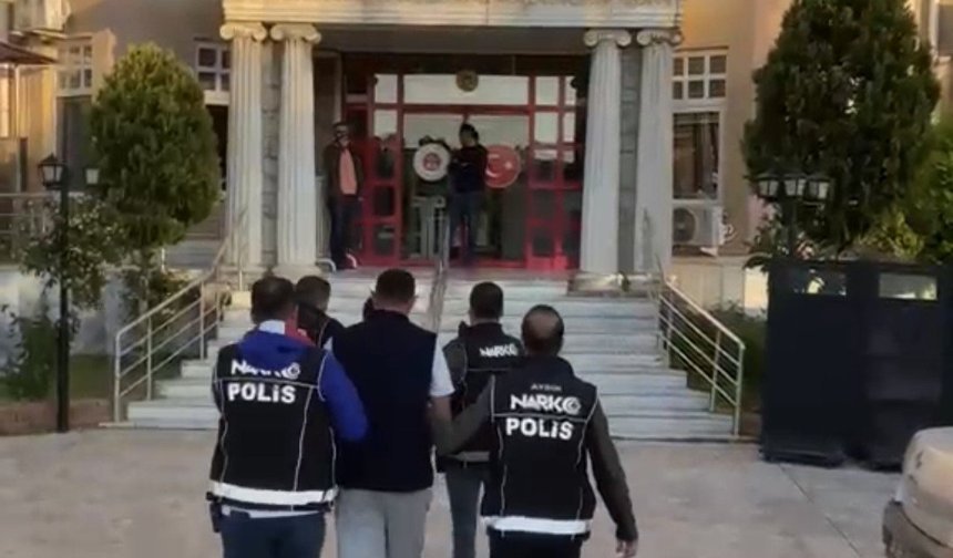 Aydın'da teknede 186 kilo yasaklı madde ele geçirildi