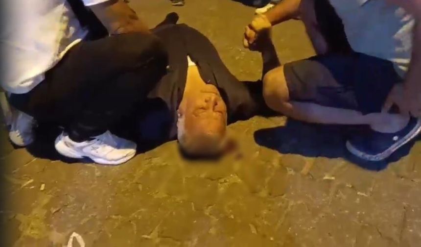 Çıkan kavgada başından yaralandı, kanlar içinde yerde kaldı