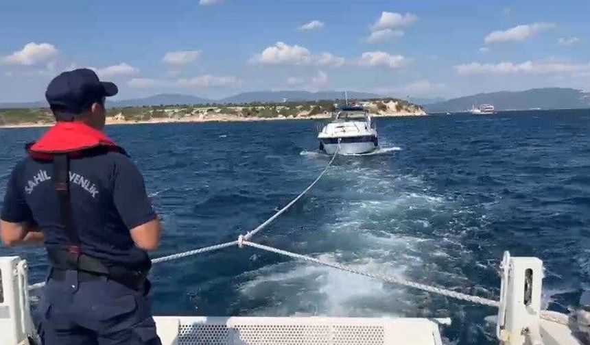 Sürüklenen teknedeki 4 kişi kurtarıldı