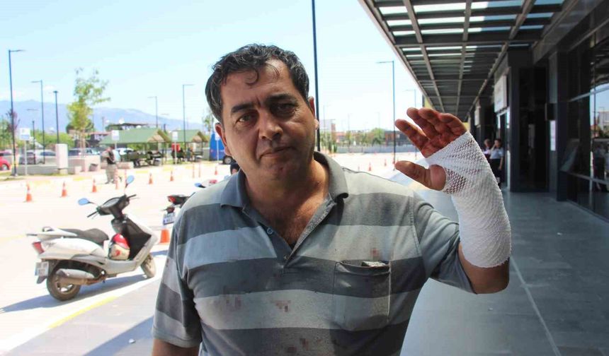 'Bu işin Vakko'su benim' dedi, kendini kesti