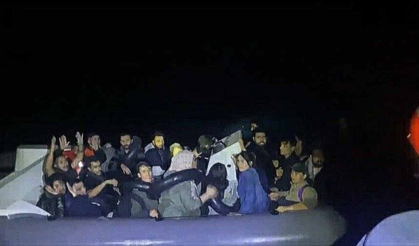 Didim'de 30 düzensiz göçmen yakalandı