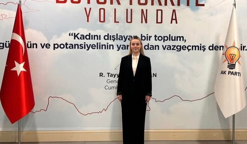 AK Parti Efeler’de kriz: Baskı iddiaları sonrası istifa geldi