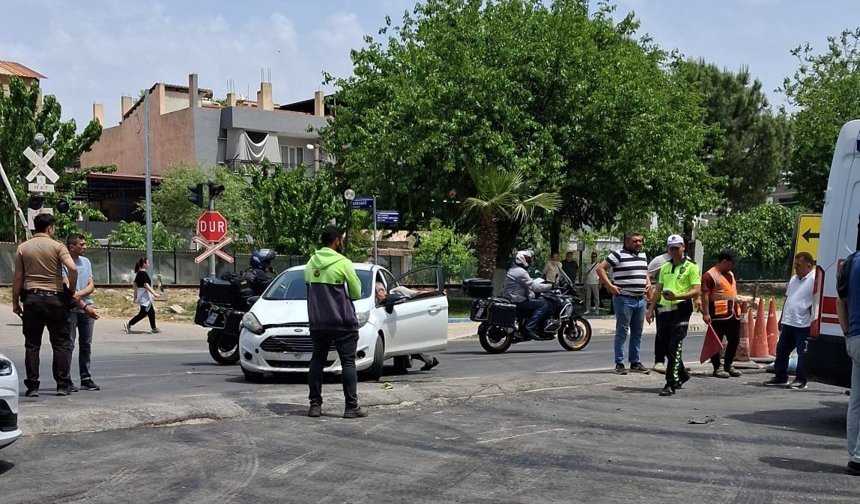 İncirliova’da yine Karabağ kavşağı, yine kaza