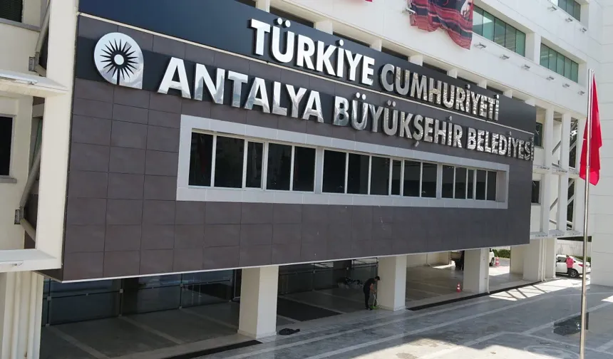 Antalya Büyükşehir Belediyesi'ne yeni operasyon