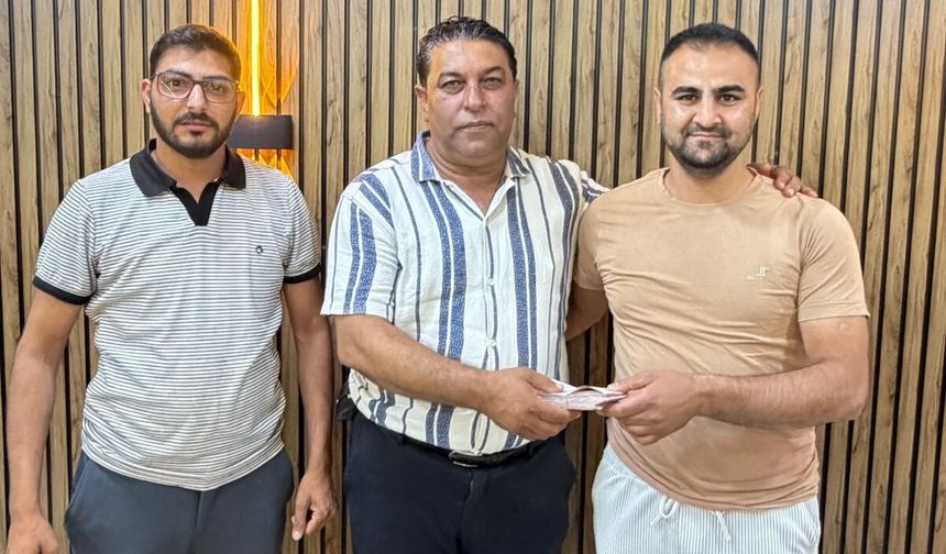 İncirliova'da ATM'de bulduğu paranın sahibini arıyor