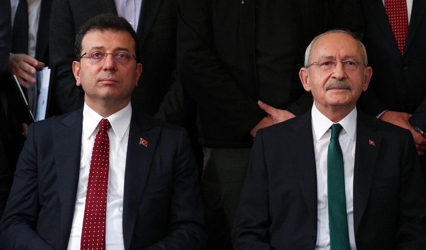 "Erdoğan'dan emir alıyor, her söylediğini koşa koşa yapıyor!"