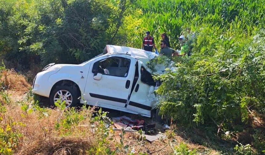 Trafik kazasında aynı aileden 3 kişi hayatını kaybetti