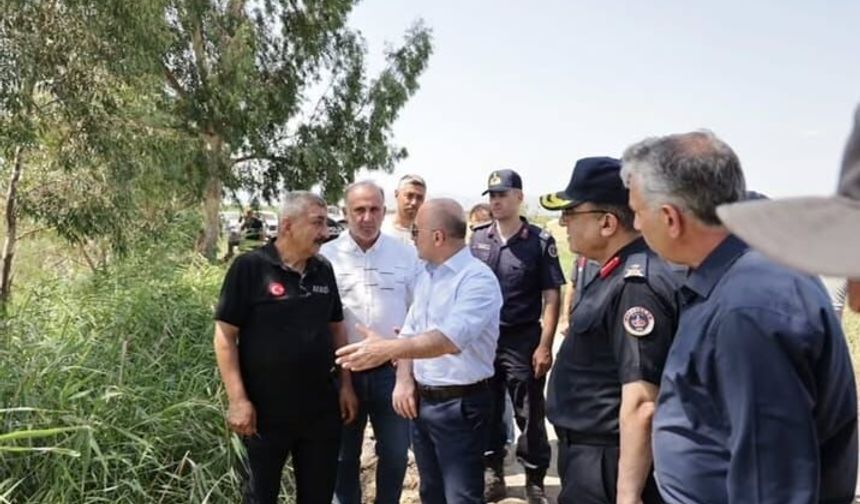 Aydın Valisi Dr. Osman Varol, "50 uzman ekip, arama çalışmalarını sürdürüyor"