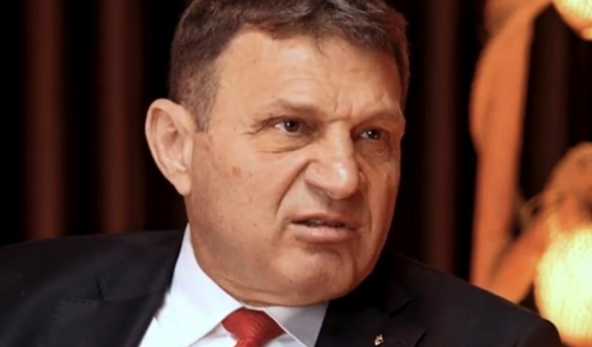 Emekli tümamiral Türker Ertürk tutuklandı