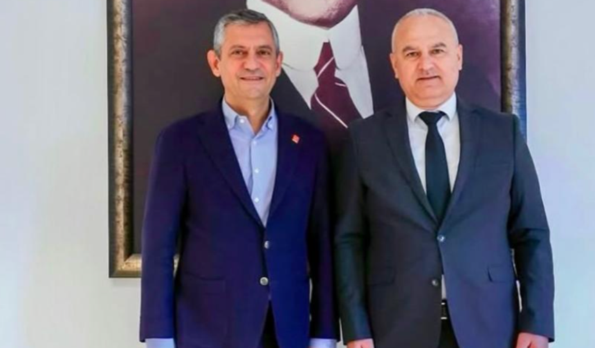 Çine Belediye Başkanı Mehmet Kıvrak CHP’den istifa etti