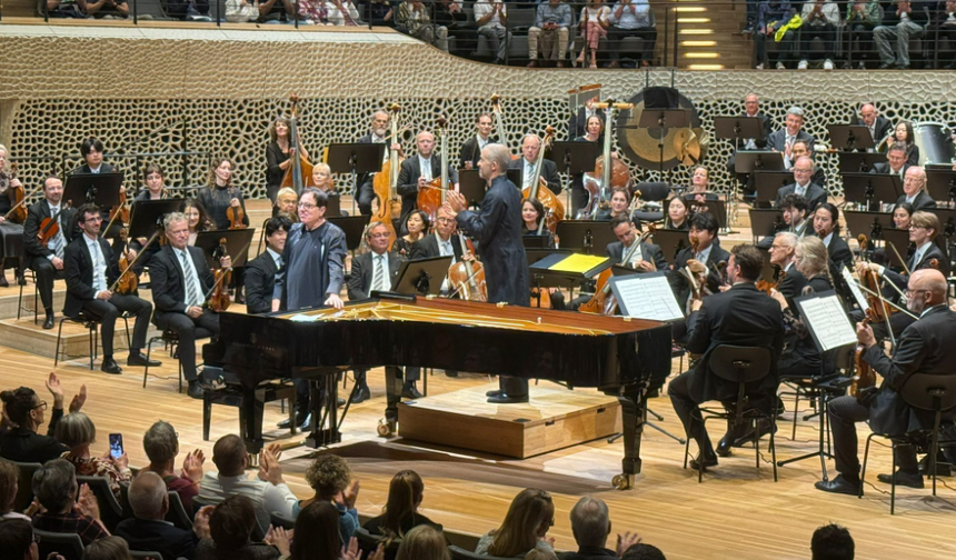 Fazıl Say’dan Hamburg’da unutulmaz konser