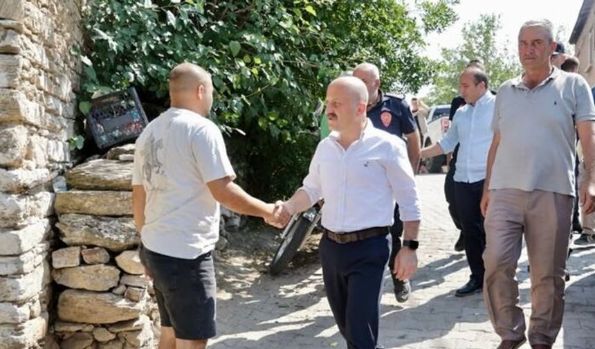 Vali Varol yangın bölgesinde vatandaşlarla bir araya geldi