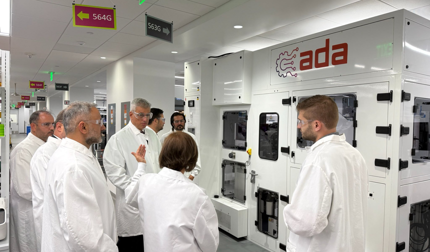 Bakan Memişoğlu, ABD'de AstraZeneca'yı ziyaret etti
