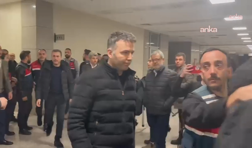 Mehmet Akif Ersoy’un davası izleyiciye ve basına kapatıldı