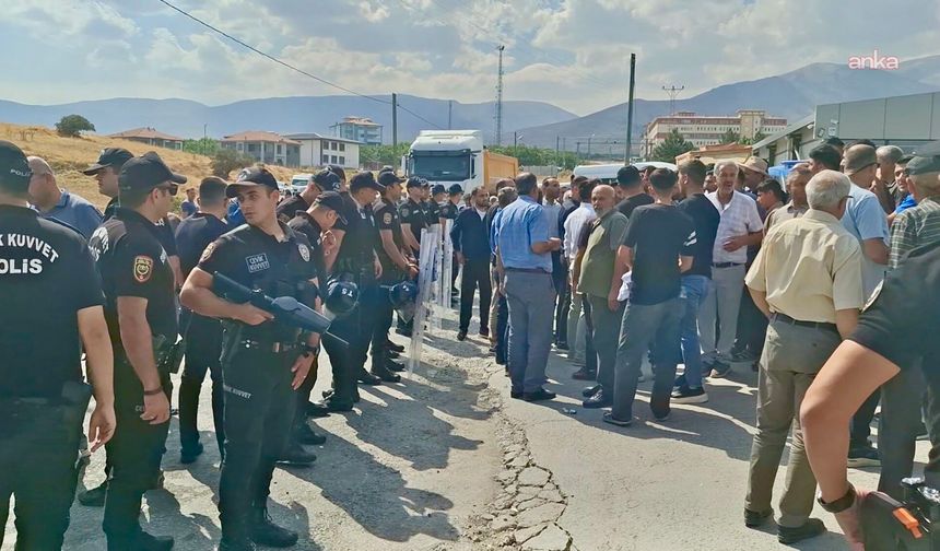 Malatya'da ölümlü kazanın ardından bölge halkı yola indi!