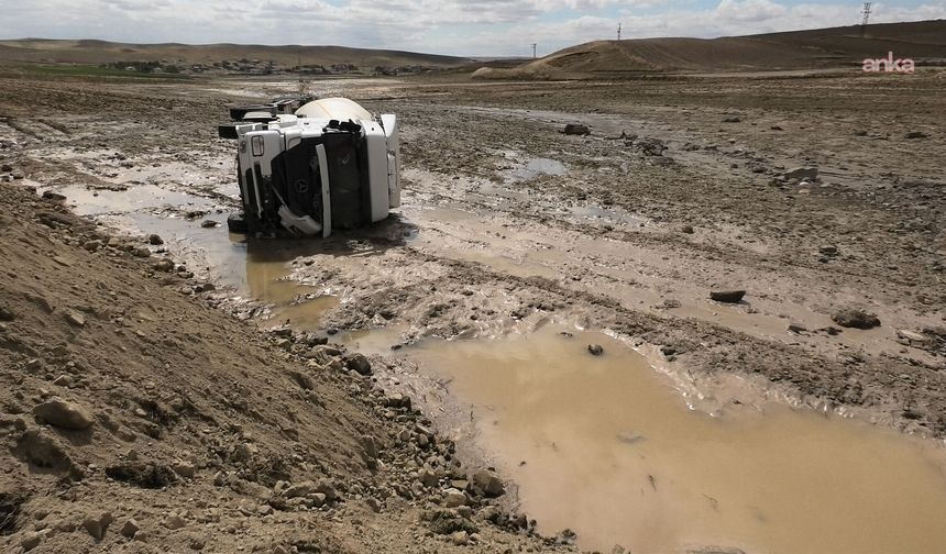 Yozgat’ta yağış sele dönüştü, Şefaatli ilçesinde hasara neden oldu